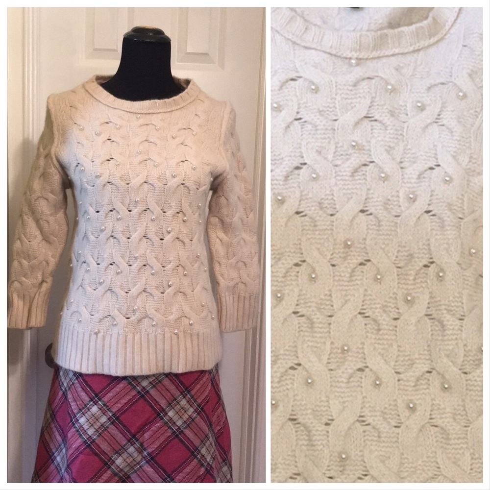 🍂🍁 Fall Ann Taylor Pearl Embellished Wool Sweater Sz S.